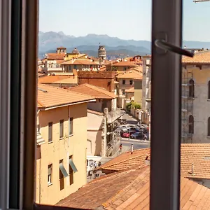 Pensionat Miranda, Pisa